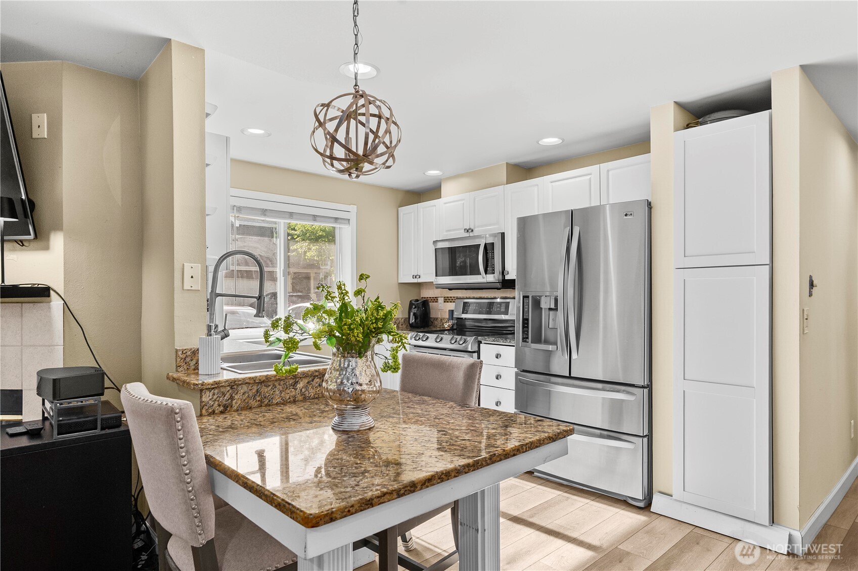 6825 Cougar Mountain Way Bellevue WA 98006
