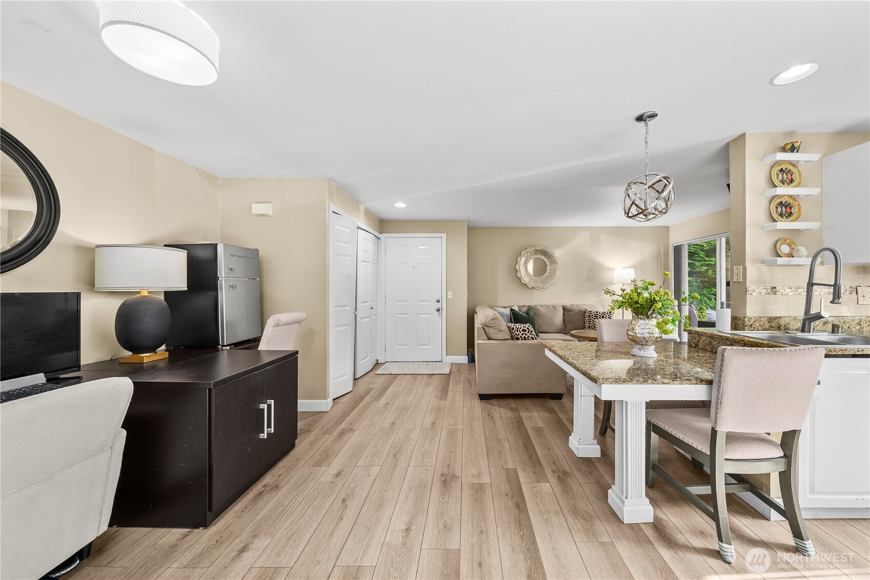 6825 Cougar Mountain Way Bellevue WA 98006