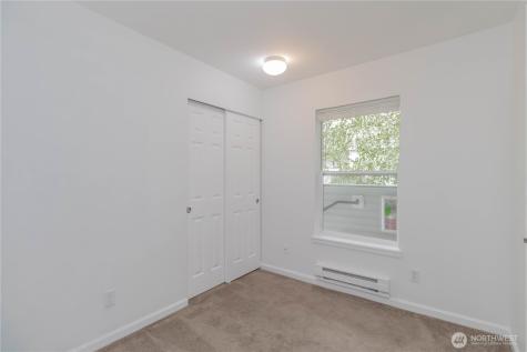 33020 10th Avenue SW Federal Way WA 98023