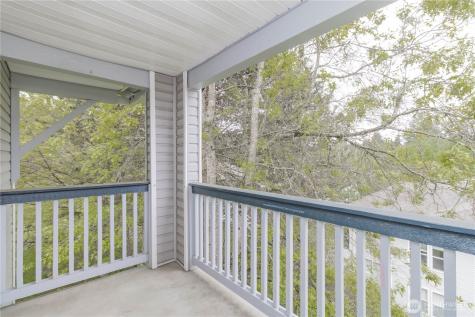 33020 10th Avenue SW Federal Way WA 98023