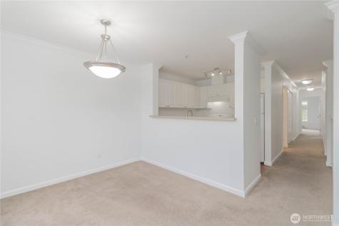 33020 10th Avenue SW Federal Way WA 98023
