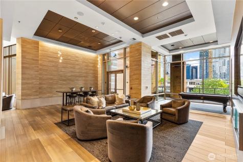 10650 NE 9th Place Bellevue WA 98004