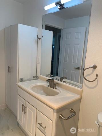 14435 NE 40 Street Bellevue WA 98007