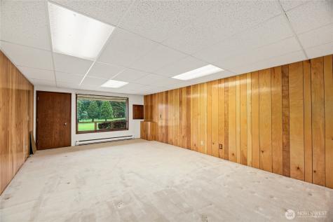 25126 142nd Avenue SE Kent WA 98042