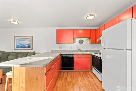 321 S 3rd Street Chelan WA 98816