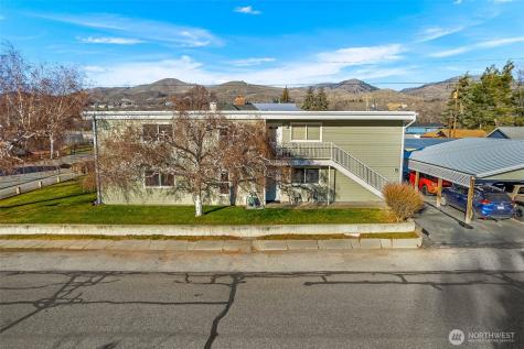 321 S 3rd Street Chelan WA 98816
