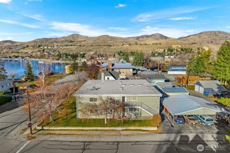 321 S 3rd Street Chelan WA 98816
