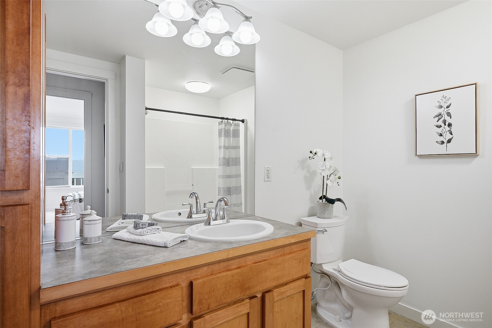 2607 Western Avenue Seattle WA 98121