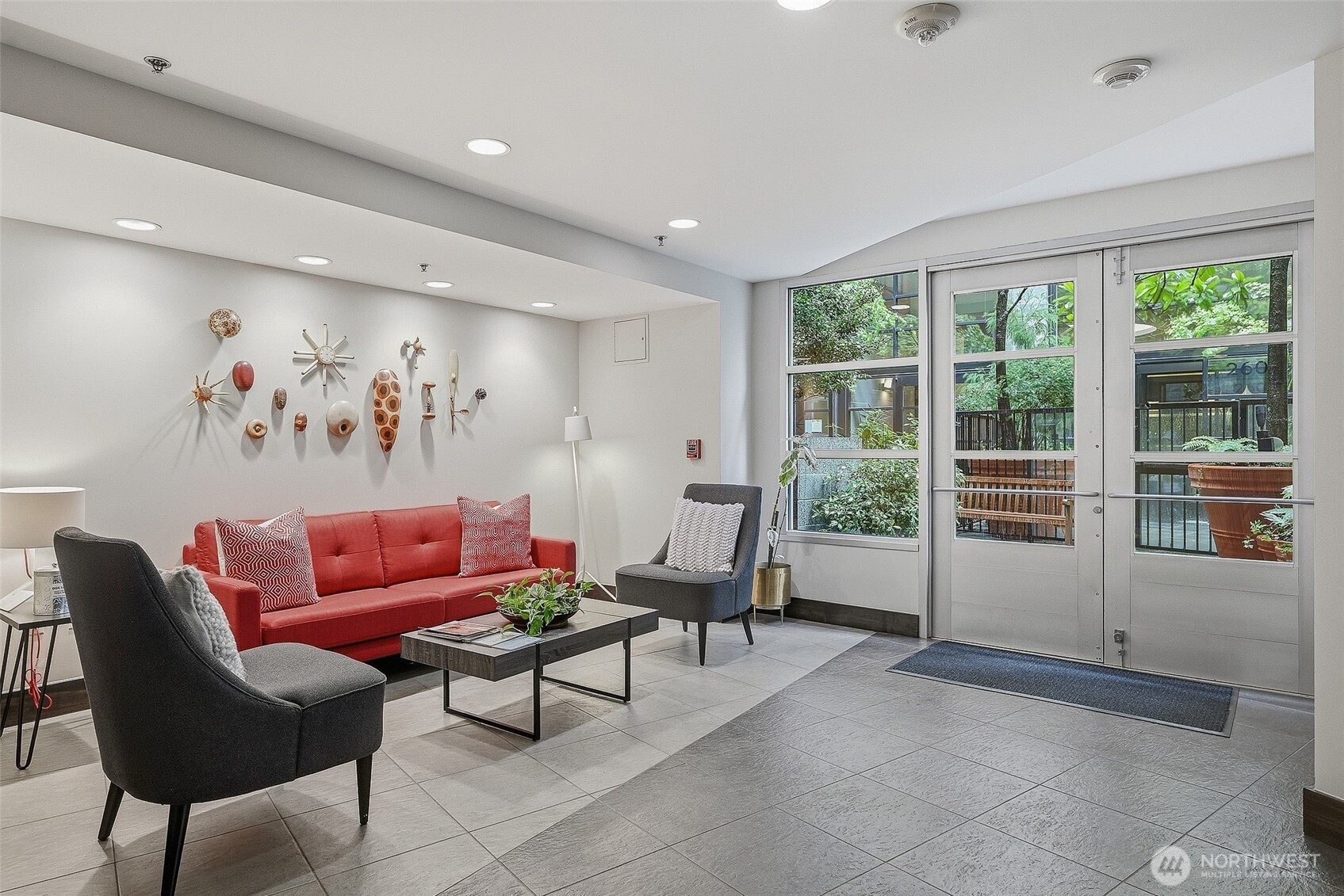 2607 Western Avenue Seattle WA 98121