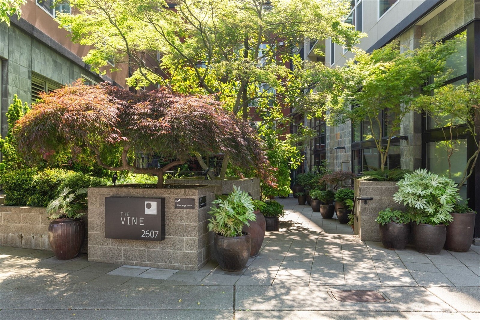 2607 Western Avenue Seattle WA 98121