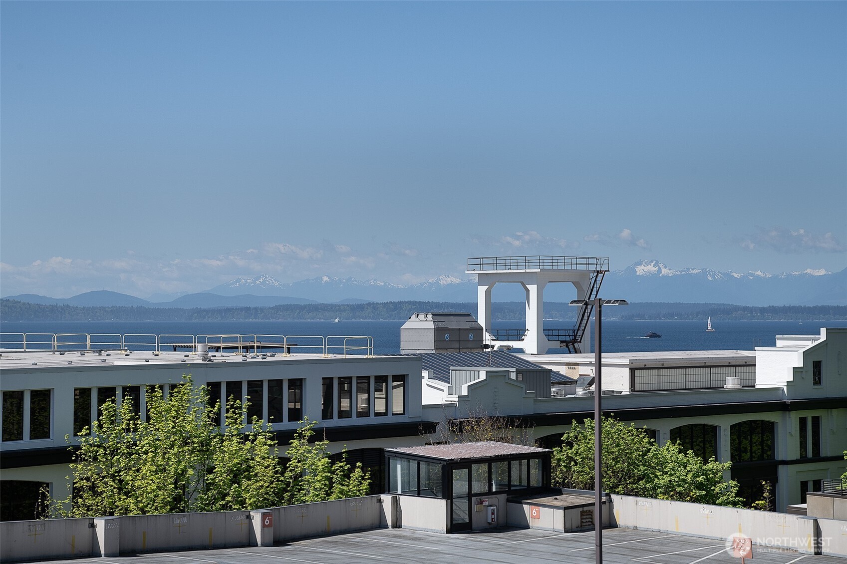 2607 Western Avenue Seattle WA 98121