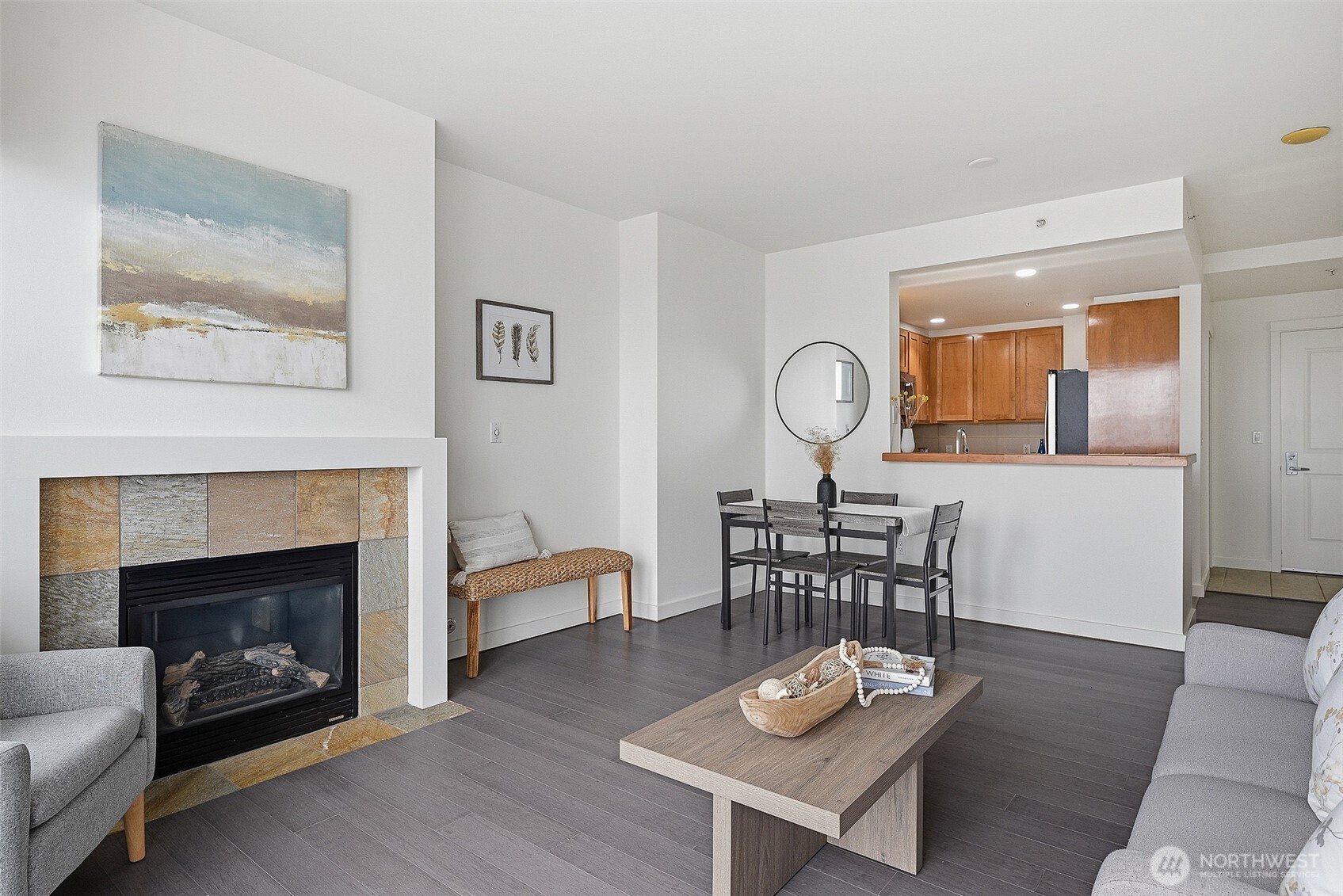 2607 Western Avenue Seattle WA 98121