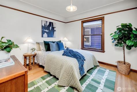 1120 17th Avenue Seattle WA 98122