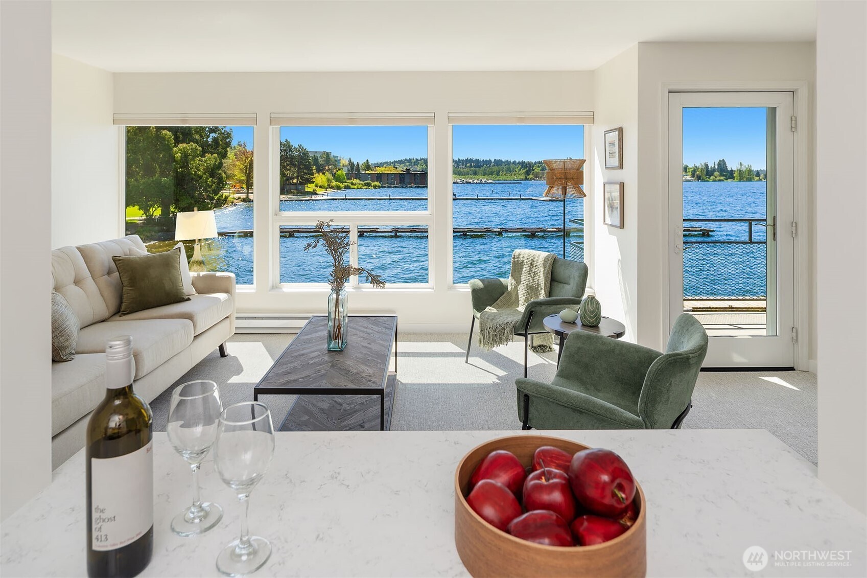 6201 Lake Washington Boulevard NE Kirkland WA 98033