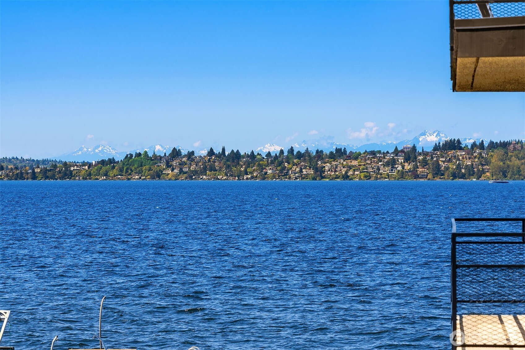 6201 Lake Washington Boulevard NE Kirkland WA 98033