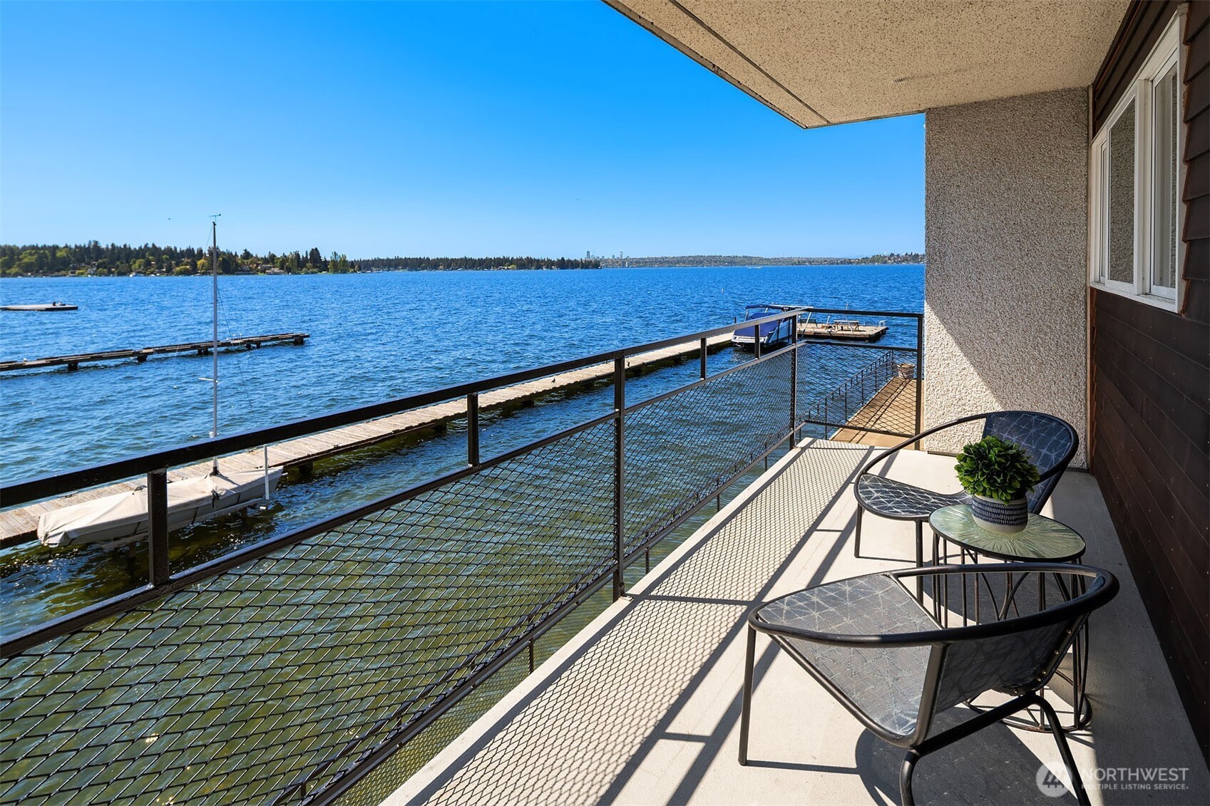 6201 Lake Washington Boulevard NE Kirkland WA 98033
