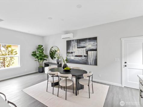 6025 47th Avenue S Seattle WA 98118