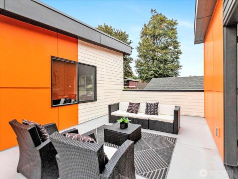 6025 47th Avenue S Seattle WA 98118