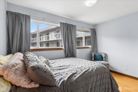 3151 Alki Avenue SW Seattle WA 98116