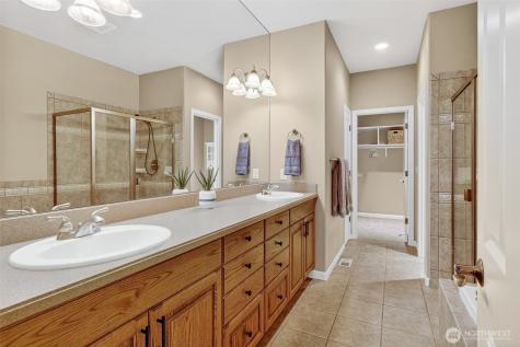 1494 Eastmont Avenue East Wenatchee WA 98802