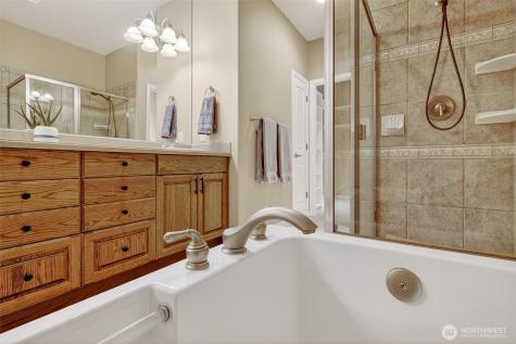 1494 Eastmont Avenue East Wenatchee WA 98802