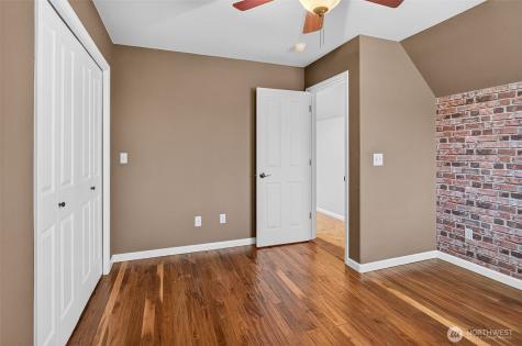 1494 Eastmont Avenue East Wenatchee WA 98802