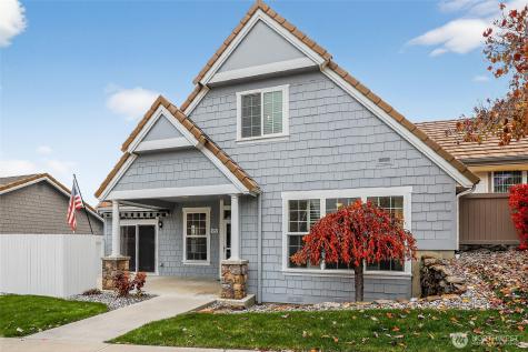 1494 Eastmont Avenue East Wenatchee WA 98802