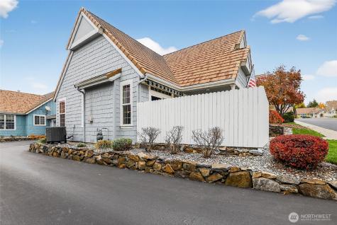 1494 Eastmont Avenue East Wenatchee WA 98802