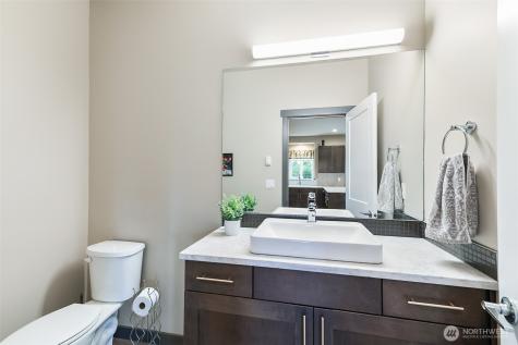 14906 Manor Way Lynnwood WA 98087