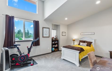 14906 Manor Way Lynnwood WA 98087