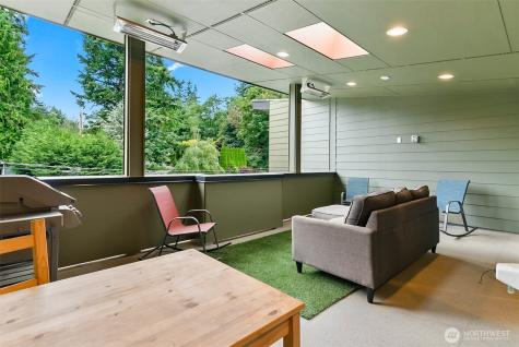14906 Manor Way Lynnwood WA 98087