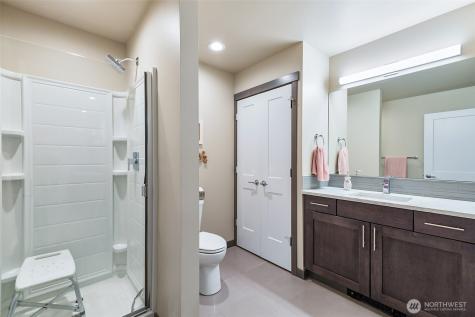 14906 Manor Way Lynnwood WA 98087