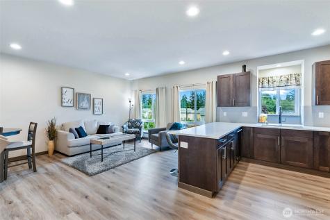 14906 Manor Way Lynnwood WA 98087