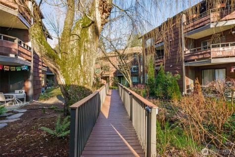 2316 NE 89th Street Seattle WA 98115