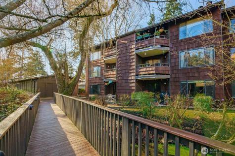 2316 NE 89th Street Seattle WA 98115
