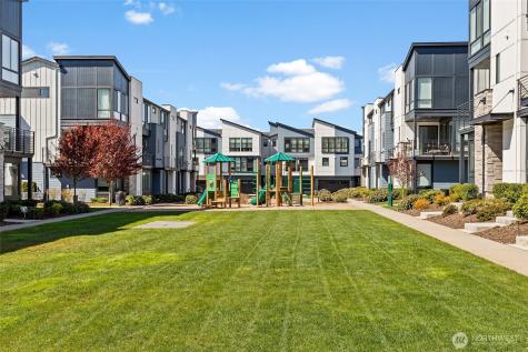 21724 25th Avenue SE Bothell WA 98021