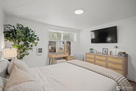 2102 NW Kelly Drive Vancouver WA 98655