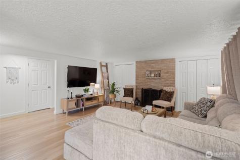 2102 NW Kelly Drive Vancouver WA 98655