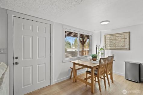2102 NW Kelly Drive Vancouver WA 98655