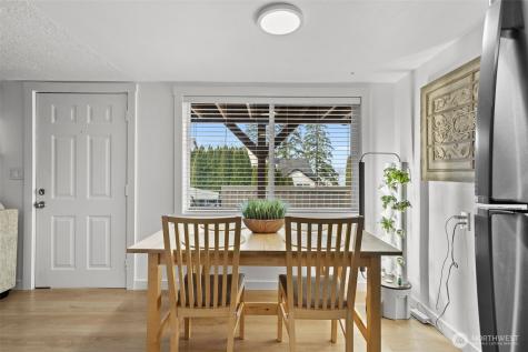 2102 NW Kelly Drive Vancouver WA 98655