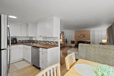 2102 NW Kelly Drive Vancouver WA 98655
