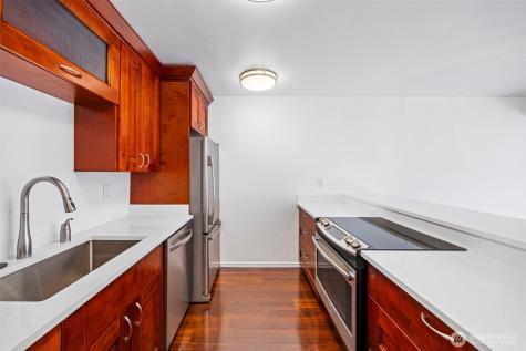 3601 24th Avenue W Seattle WA 98199