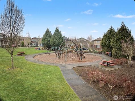 4753 Court R Tacoma WA 98404