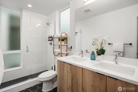 1406 21st Avenue Seattle WA 98122