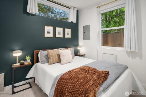 1406 21st Avenue Seattle WA 98122