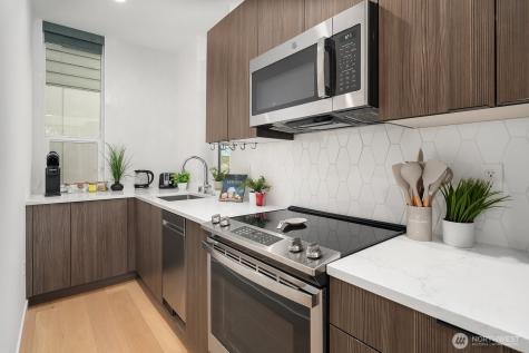 1406 21st Avenue Seattle WA 98122