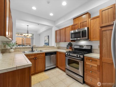 18410 36th Avenue W Lynnwood WA 98037