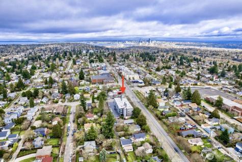 3501 SW Holden Street Seattle WA 98126
