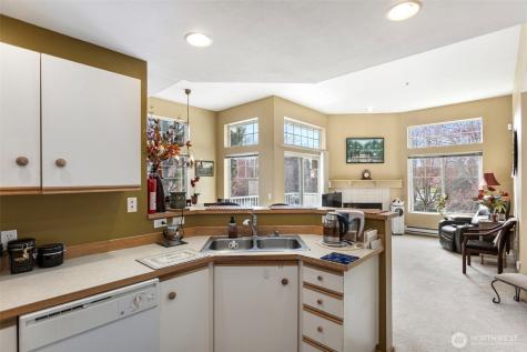 23221 58th Avenue S Kent WA 98032