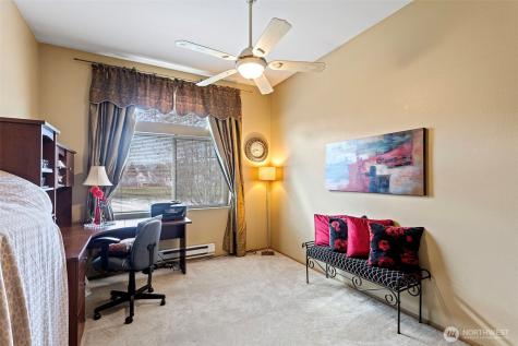 23221 58th Avenue S Kent WA 98032
